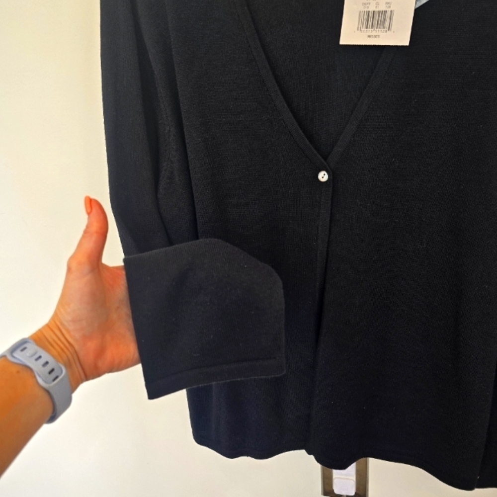 Croft & Barrow Women's Black Sweater With Attached Cardigan Size Large - Picture 3 of 6